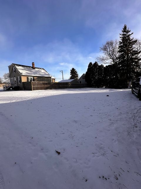 1615 Oak Street Hanover Park IL 60133