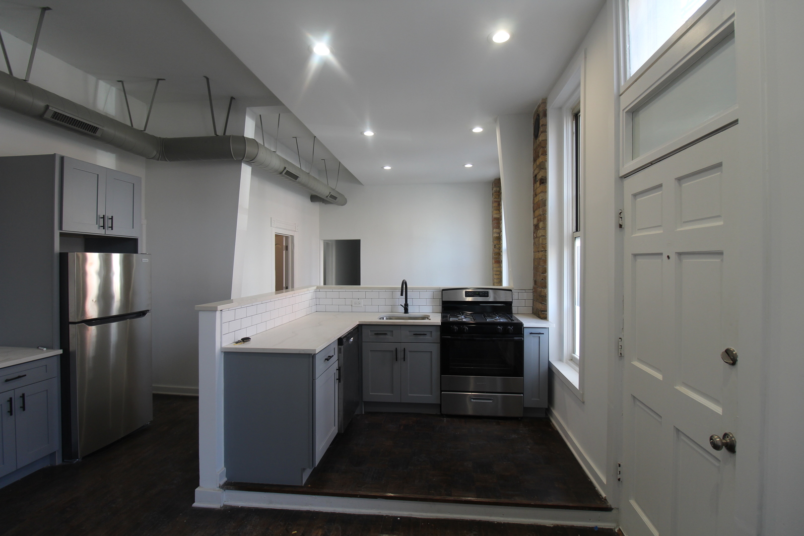 1362 N Bosworth Avenue 1A