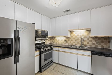 Tiny photo for 2342 Hamilton Place, Schaumburg, IL 60194 (MLS # 12475091)