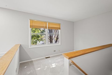 Tiny photo for 2342 Hamilton Place, Schaumburg, IL 60194 (MLS # 12475091)