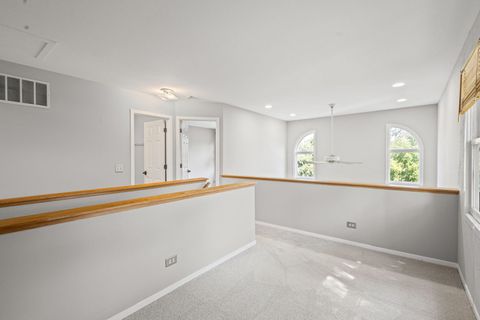 Tiny photo for 2342 Hamilton Place, Schaumburg, IL 60194 (MLS # 12475091)