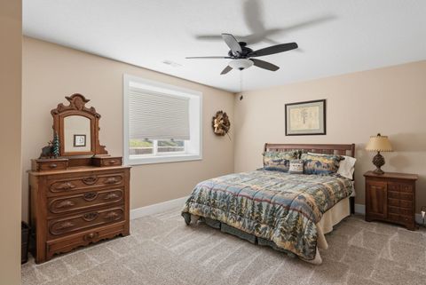 Tiny photo for 1311 Heights Court, Bettendorf, IA 52722 (MLS # 12604802)