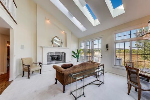 Tiny photo for 17602 W Knollwood Court, Grayslake, IL 60030 (MLS # 12484574)