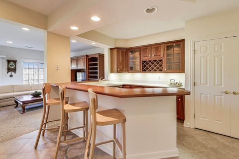 Tiny photo for 17602 W Knollwood Court, Grayslake, IL 60030 (MLS # 12484574)