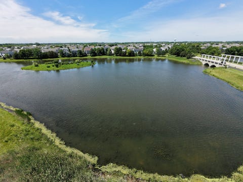 Tiny photo for 875 Emerald Drive, Pingree Grove, IL 60140 (MLS # 12677101)