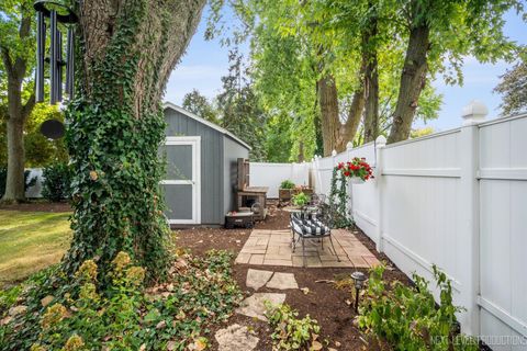 Tiny photo for 1017 Willow Lane, Batavia, IL 60510 (MLS # 12484431)