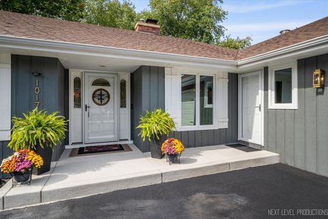 Tiny photo for 1017 Willow Lane, Batavia, IL 60510 (MLS # 12484431)