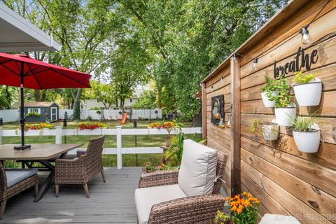 Tiny photo for 1017 Willow Lane, Batavia, IL 60510 (MLS # 12484431)