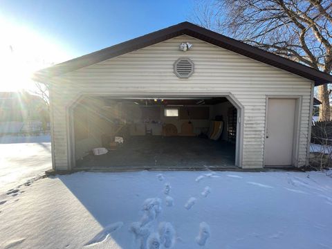 Tiny photo for 1245 W Violet Street, Freeport, IL 61032 (MLS # 12557679)