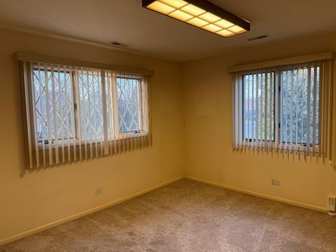 Tiny photo for 6247 N Kilpatrick Avenue, Chicago, IL 60646 (MLS # 12551640)