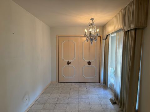 Tiny photo for 6247 N Kilpatrick Avenue, Chicago, IL 60646 (MLS # 12551640)