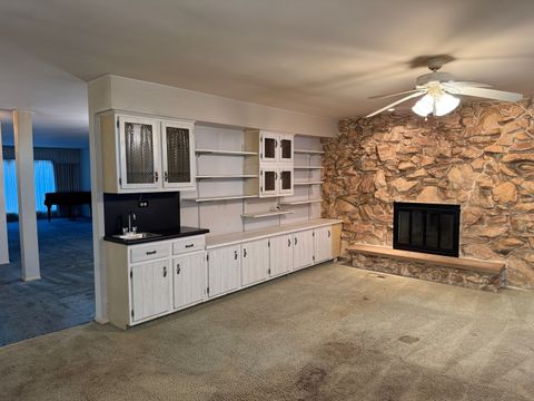 Tiny photo for 6247 N Kilpatrick Avenue, Chicago, IL 60646 (MLS # 12551640)