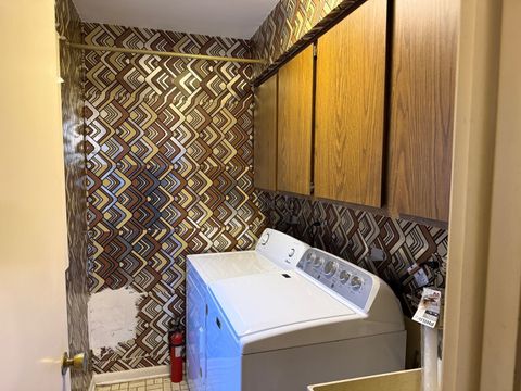 Tiny photo for 6247 N Kilpatrick Avenue, Chicago, IL 60646 (MLS # 12551640)