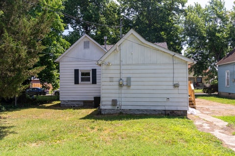 Tiny photo for 313 N 9th Street, Herrin, IL 62948 (MLS # 12676863)