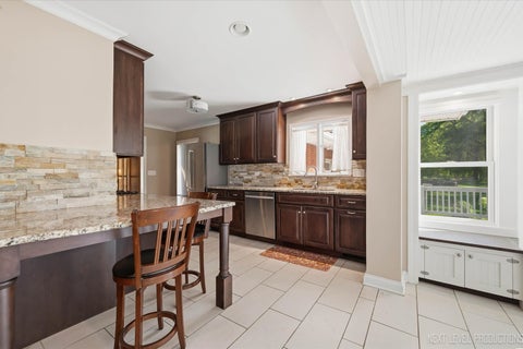 Tiny photo for 524 Waubonsee Trail, Batavia, IL 60510 (MLS # 12768783)