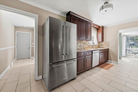 Tiny photo for 524 Waubonsee Trail, Batavia, IL 60510 (MLS # 12768783)