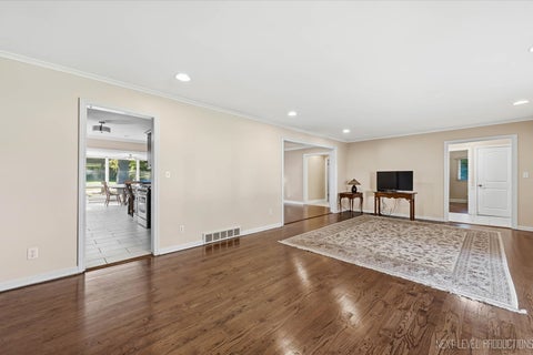 Tiny photo for 524 Waubonsee Trail, Batavia, IL 60510 (MLS # 12768783)