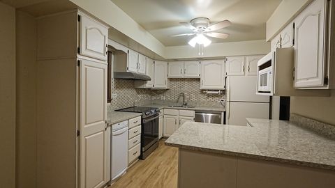 Tiny photo for 7843 Kensington Lane, Hanover Park, IL 60133 (MLS # 12528779)