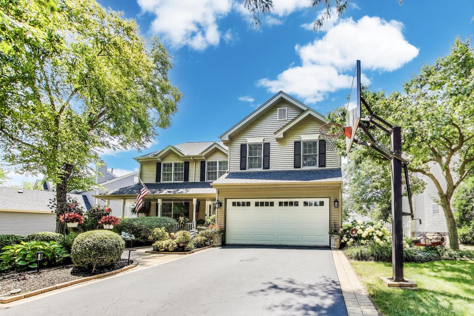 346 Colonial Circle