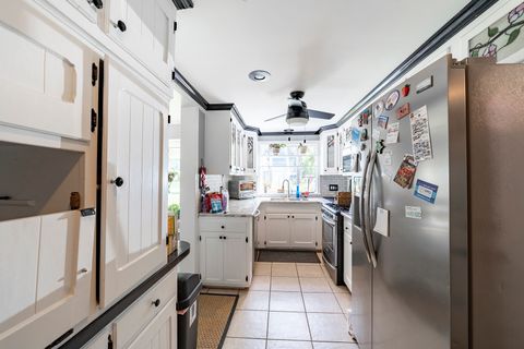 Tiny photo for 807 State Street, Yorkville, IL 60560 (MLS # 12487421)