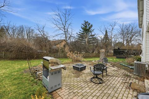 Tiny photo for 830 Longwood Drive, Algonquin, IL 60102 (MLS # 12608747)