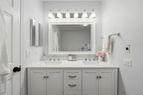 Tiny photo for 830 Longwood Drive, Algonquin, IL 60102 (MLS # 12608747)