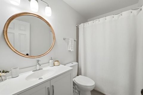 Tiny photo for 830 Longwood Drive, Algonquin, IL 60102 (MLS # 12608747)