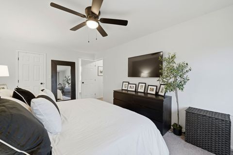 Tiny photo for 830 Longwood Drive, Algonquin, IL 60102 (MLS # 12608747)