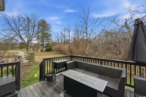 Tiny photo for 830 Longwood Drive, Algonquin, IL 60102 (MLS # 12608747)