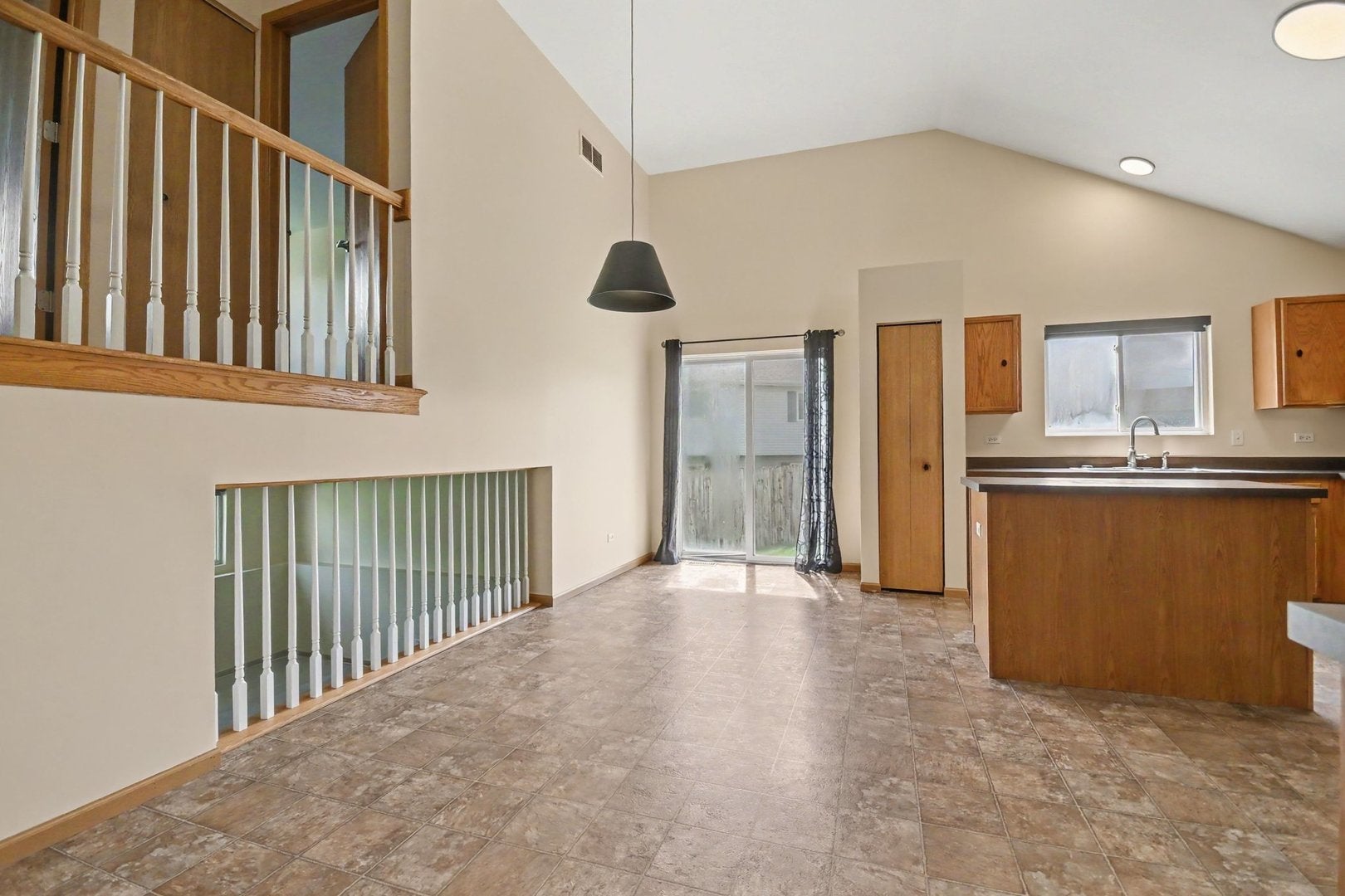 2220 White Eagle Drive