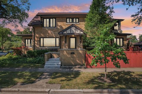 Photo of 102 Le Moyne Parkway, Oak Park, IL 60302 (MLS # 12471958)
