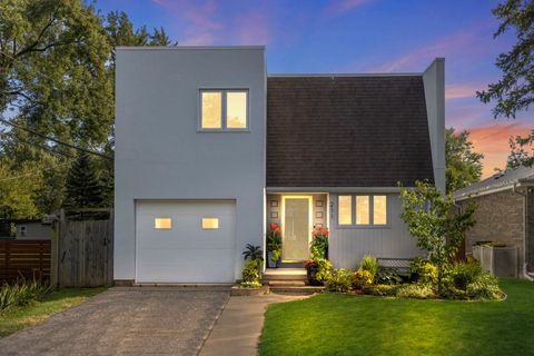 211 E Traube Avenue Westmont IL 60559