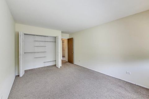 Tiny photo for 561 W Stratford Place #4F, Chicago, IL 60657 (MLS # 12585689)