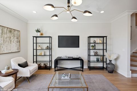 Tiny photo for 450 N Racine Avenue #1, Chicago, IL 60642 (MLS # 12548106)