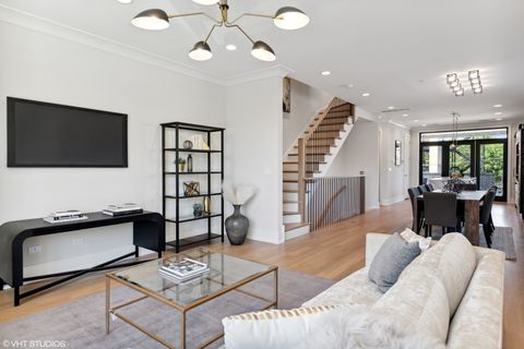 Tiny photo for 450 N Racine Avenue #1, Chicago, IL 60642 (MLS # 12548106)