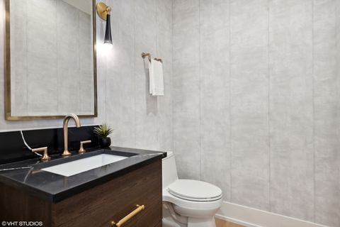 Tiny photo for 450 N Racine Avenue #1, Chicago, IL 60642 (MLS # 12548106)