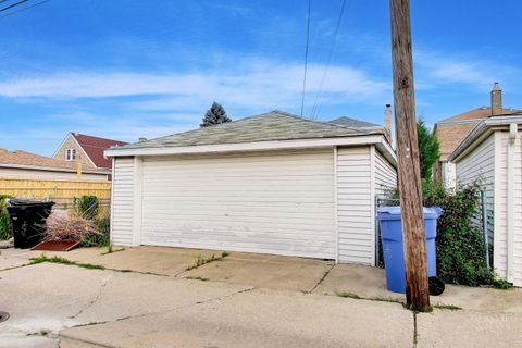 Tiny photo for 4051 W 56th Place, Chicago, IL 60629 (MLS # 12675655)