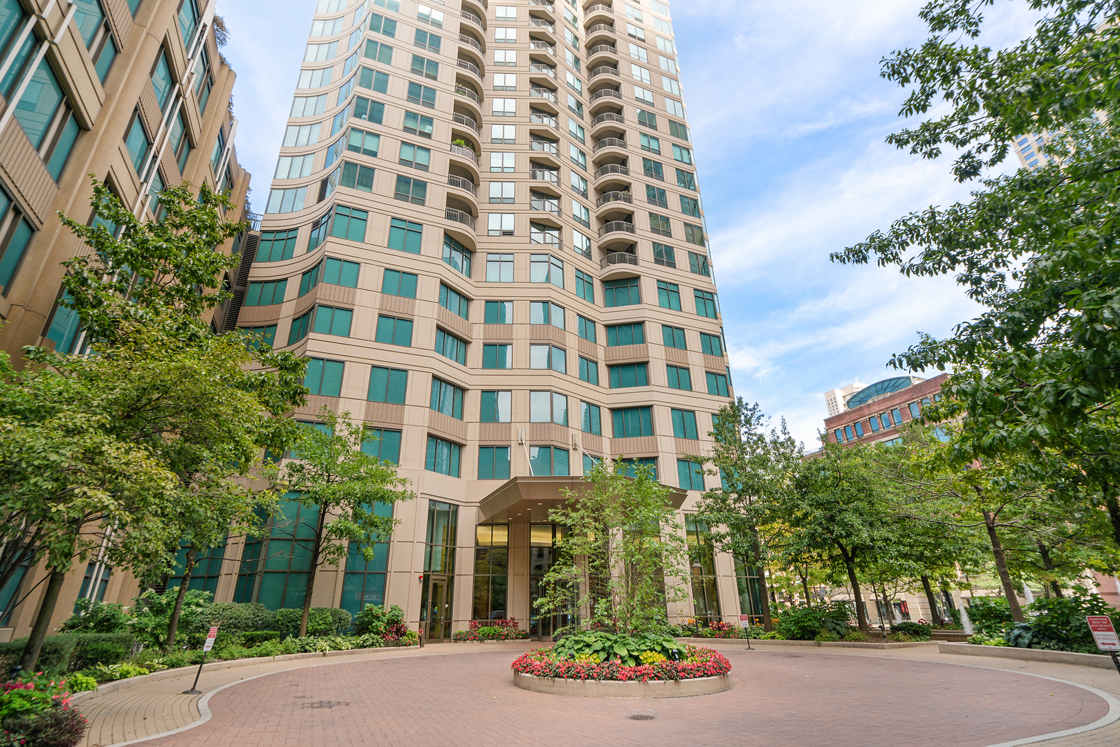 400 N LASALLE Street 1601