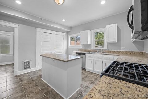 Tiny photo for 321 E Main Street E, Plano, IL 60545 (MLS # 12490728)