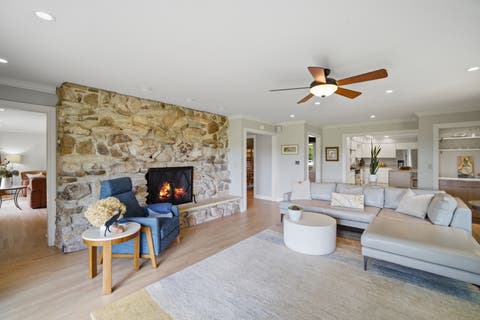 Tiny photo for 25730 N Eagle Drive, Mundelein, IL 60060 (MLS # 12658916)