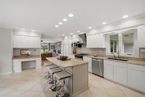 Tiny photo for 25730 N Eagle Drive, Mundelein, IL 60060 (MLS # 12658916)