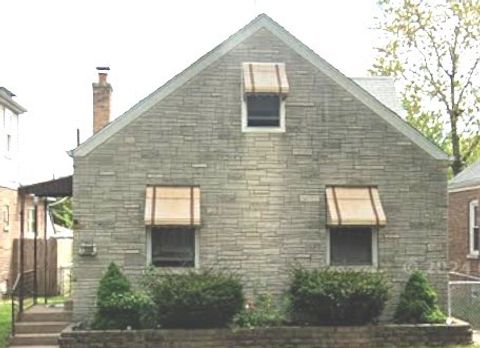 11005 S Avenue C Chicago IL 60617