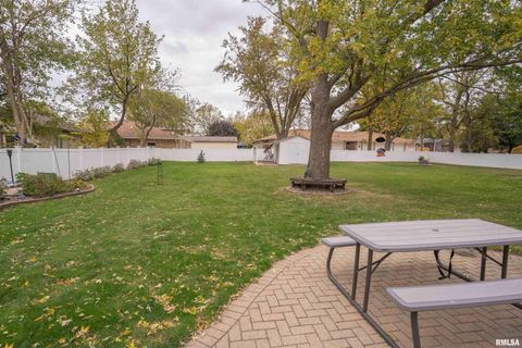 Tiny photo for 615 3RD Avenue, De Witt, IA 52742 (MLS # QC4269067)