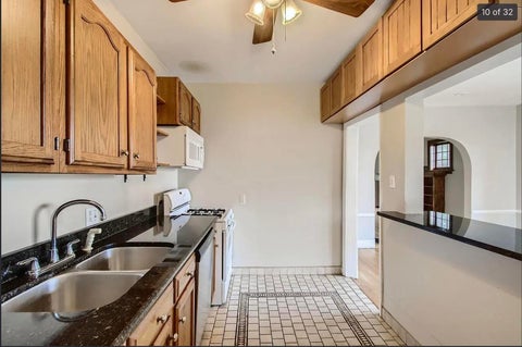Tiny photo for 104 S Scoville Avenue #3A, Oak Park, IL 60302 (MLS # 12683929)