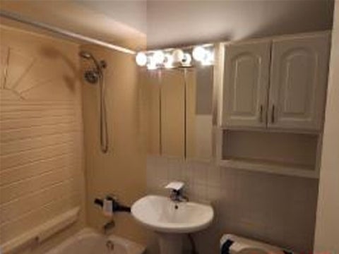 Tiny photo for 31 King Arthur Court #10, Northlake, IL 60164 (MLS # 12777469)