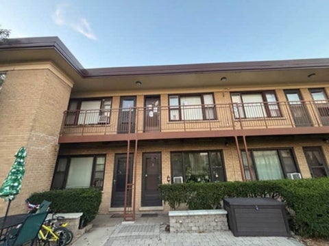 Tiny photo for 31 King Arthur Court #10, Northlake, IL 60164 (MLS # 12777469)