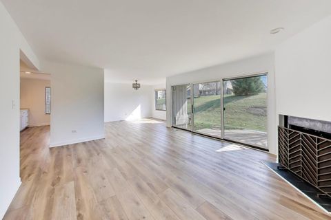 Tiny photo for 83 Thornhill Lane #c, Lake Barrington, IL 60010 (MLS # 12635508)