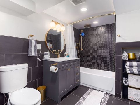 Tiny photo for 4815 W Warner Avenue, Chicago, IL 60641 (MLS # 12619312)