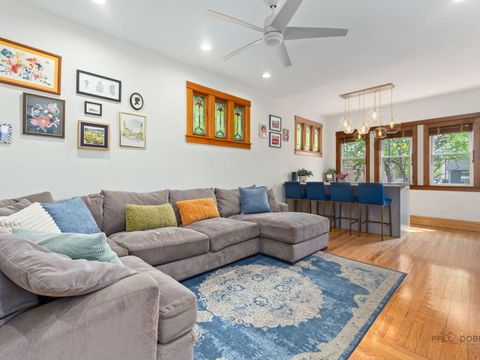 Tiny photo for 4815 W Warner Avenue, Chicago, IL 60641 (MLS # 12619312)