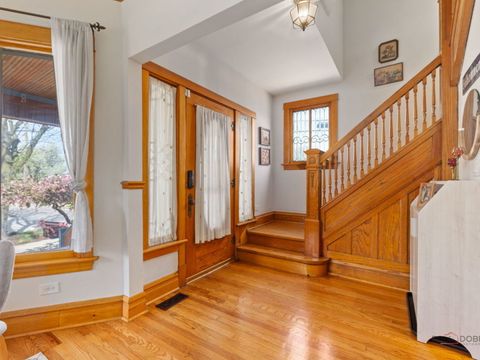 Tiny photo for 4815 W Warner Avenue, Chicago, IL 60641 (MLS # 12619312)